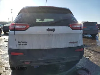 2015 Jeep Cherokee Trailhawk with VIN 1C4PJMBB5FW778883, listed as a Copart auction lot 44444555 with 113,194 mi miles and Salvage title. Bid and sale history available at DreamBid. Image 6.