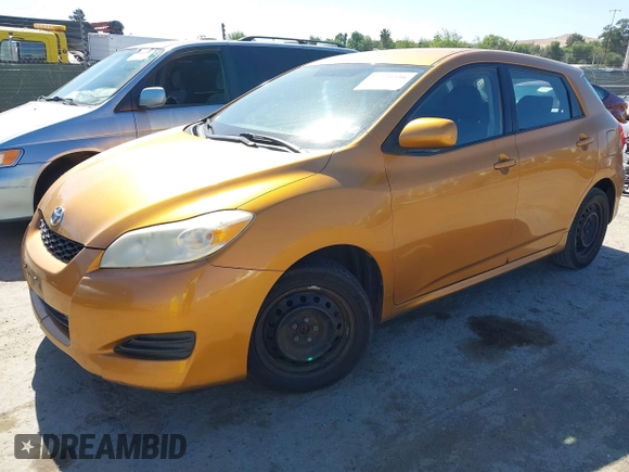 2009 Toyota Matrix with VIN 2T1KU40E69C018960, listed as a IAAI auction lot 42239356 with 209,669 mi miles and . Bid and sale history available at DreamBid. Image 2.