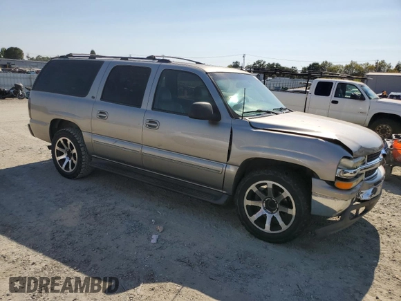 2003 Chevrolet Suburban LT with VIN 3GNEC16T43G178599, listed as a Copart auction lot 62705424 with 227,663 mi miles and Salvage Title. Bid and sale history available at carsss.com. Image 4.