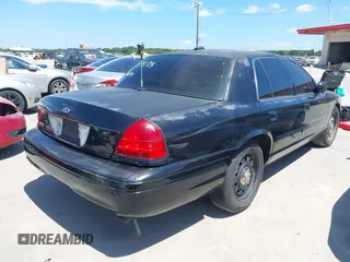 2010 Ford Police Interceptor с VIN 2FABP7BV2AX139125, выставлен на аукционе IAAI как лот 42795564 с пробегом 186 767 миль миль и . История ставок и продаж доступна на DreamBid. Изображение 4.