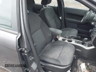2010 Ford Focus SE with VIN 1FAHP3FN8AW123214, listed as a IAAI auction lot 42048465 with 80,049 mi miles. Bid and sale history available at carsss.com. Image 5.