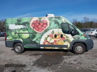 2017 Ram ProMaster Cargo with VIN 3C6TRVDG7HE522285, listed as a IAAI auction lot 41772300 with 136,645 mi miles and . Bid and sale history available at carsss.com. Image 13.