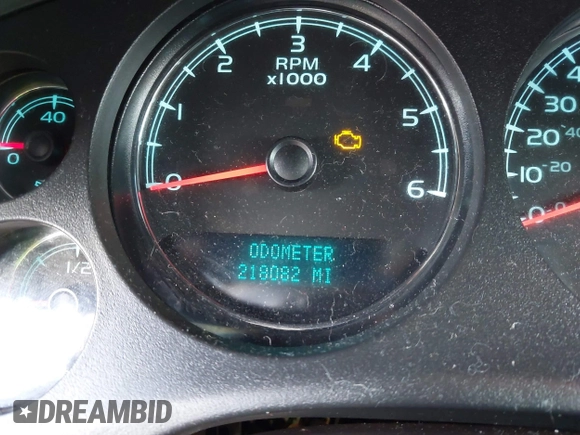 2008 GMC Yukon Denali с VIN 1GKFK63888J118915, выставлен на аукционе IAAI как лот 42262018 с пробегом 218 082 миль миль и . История ставок и продаж доступна на DreamBid. Изображение 16.