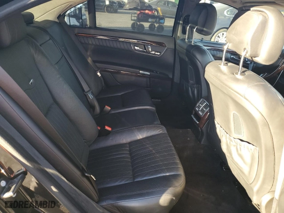 2009 Mercedes-Benz S-Class 5.5L V12 with VIN WDDNG76X69A246403, listed as a Copart auction lot 83614864 with 108,138 mi miles and Clean Title. Bid and sale history available at carsss.com. Image 10.