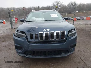 2020 Jeep Cherokee Latitude with VIN 1C4PJMCB4LD650592, listed as a IAAI auction lot 41192484 with 88,931 mi miles. Bid and sale history available at carsss.com. Image 12.
