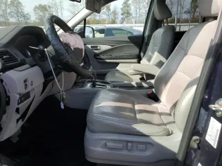 2019 Honda Ridgeline RTL-T z VIN 5FPYK3F64KB036179, wystawiony jako Copart lot #82158504 z przebiegiem 70 888 mil mil oraz Szkoda całkowita • Salvage title. Historia ofert i sprzedaży dostępna na DreamBid. Obrazek 7.