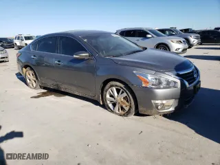 2015 Nissan Altima 2.5 SV with VIN 1N4AL3AP8FC577493, listed as a Copart auction lot 46400405 with 110,653 mi miles and Salvage Title. Bid and sale history available at carsss.com. Image 4.