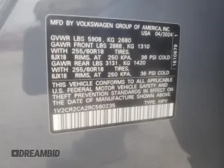 2024 Volkswagen Atlas Peak Edition SE z VIN 1V2CR2CA2RC580235, wystawiony jako Copart lot #44704105 z przebiegiem 9 mil mil oraz Szkoda całkowita • Salvage title. Historia ofert i sprzedaży dostępna na DreamBid. Obrazek 13.