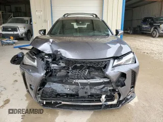 2019 Lexus UX with VIN JTHY3JBH4K2013715, listed as a Copart auction lot 68423002 with 20,011 mi miles. Bid and sale history available at carsss.com. Image 5.