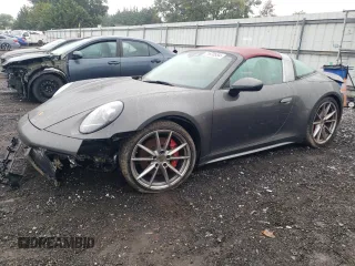 2023 Porsche 911 4S with VIN WP0BB2A98PS233618, listed as a Copart auction lot 71670534 with 2,715 mi miles and Salvage Title. Bid and sale history available at carsss.com. Image 1.