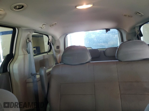 2008 Chrysler Town & Country LX with VIN 2A8HR44HX8R750841, listed as a Copart auction lot 53857515 with 157,460 mi miles and Salvage Title. Bid and sale history available at carsss.com. Image 10.