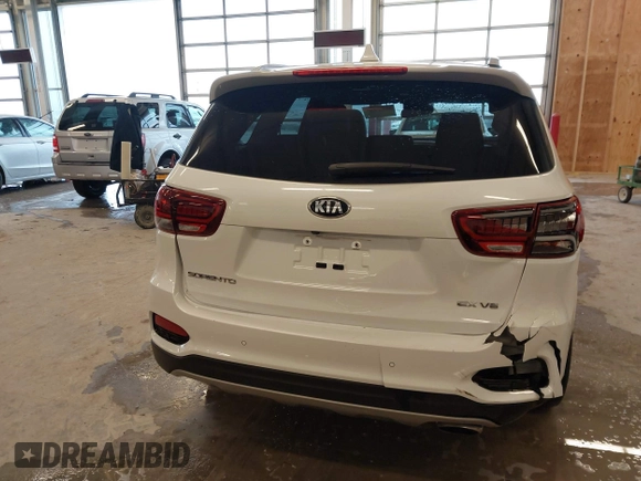 2019 Kia Sorento EX V6 with VIN 5XYPH4A54KG454466, listed as a IAAI auction lot 41565519 with 42,500 mi miles. Bid and sale history available at carsss.com. Image 16.