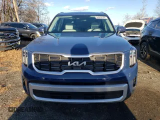 2025 Kia Telluride S with VIN 5XYP64GC0SG571456, listed as a Copart auction lot 84878504 with 9 mi miles and Salvage Title. Bid and sale history available at DreamBid. Image 5.