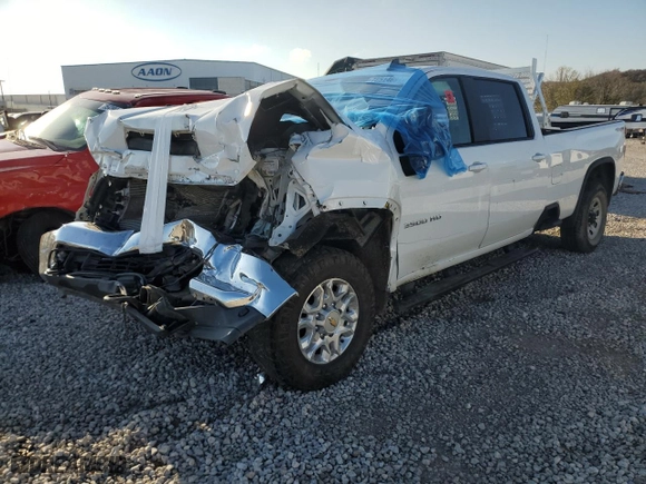 2022 Chevrolet Silverado 3500HD LT with VIN 1GC4YTEY9NF143480, listed as a Copart auction lot 78514694 with 0 mi miles and Salvage Title. Bid and sale history available at carsss.com. Image 1.