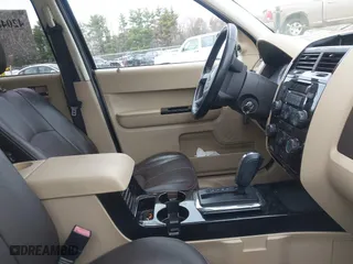2008 Mazda Tribute Touring with VIN 4F2CZ961X8KM28763, listed as a IAAI auction lot 42048490 with 158,361 mi miles. Bid and sale history available at carsss.com. Image 5.