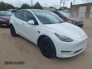 2021 Tesla Model Y Long Range with VIN 5YJYGDEE7MF198867, listed as a IAAI auction lot 42117463 with 79,759 mi miles and . Bid and sale history available at DreamBid. Image 1.