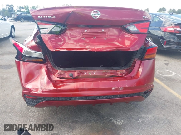 2022 Nissan Altima SV z VIN 1N4BL4DV5NN307810, wystawiony jako IAAI lot #42210773 z przebiegiem 135 459 mil mil oraz . Historia ofert i sprzedaży dostępna na DreamBid. Obrazek 6.