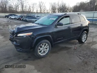 2015 Jeep Cherokee Latitude with VIN 1C4PJMCBXFW694086, listed as a Copart auction lot 49604405 with 119,743 mi miles and Salvage Title. Bid and sale history available at carsss.com. Image 1.