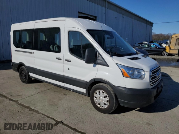 2019 Ford Transit Passenger XL z VIN 1FBAX2CM9KKA36596, wystawiony jako Copart lot #51154695 z przebiegiem 49 212 mil mil oraz Czysty tytuł • Clean title. Historia ofert i sprzedaży dostępna na DreamBid. Obrazek 4.