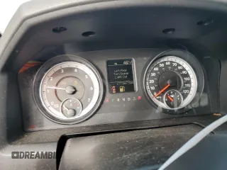 2013 Ram 1500 Express z VIN 1C6RR6KT3DS518144, wystawiony jako Copart lot #49773615 z przebiegiem 177 167 mil mil oraz Szkoda całkowita • Salvage title. Historia ofert i sprzedaży dostępna na DreamBid. Obrazek 9.