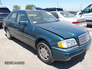 1995 Mercedes-Benz C 230/260/280/320 z VIN WDBHA28E3SF215141, wystawiony jako IAAI lot #42533044 z przebiegiem Nie podano mil oraz . Historia ofert i sprzedaży dostępna na DreamBid. Obrazek 1.