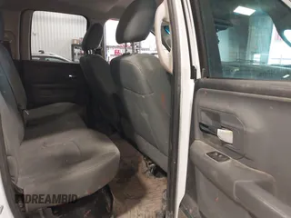 2014 Ram 1500 SLT z VIN 1C6RR6GTXES339433, wystawiony jako IAAI lot #41817588 z przebiegiem 227 304 mil mil oraz . Historia ofert i sprzedaży dostępna na DreamBid. Obrazek 8.