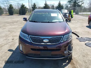 2014 Kia Sorento SX with VIN 5XYKW4A73EG458059, listed as a IAAI auction lot 41860159 with 140,644 mi miles. Bid and sale history available at carsss.com. Image 13.