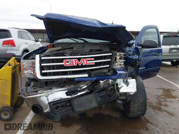 2013 GMC Sierra 1500 SLE with VIN 1GTR2VE70DZ261943, listed as a IAAI auction lot 41767646 with 318,185 mi miles and . Bid and sale history available at DreamBid. Image 6.