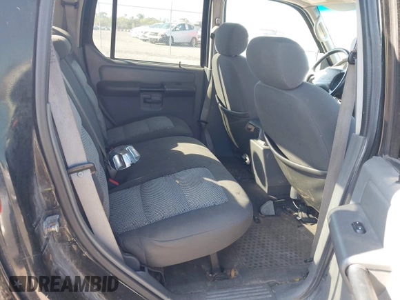 2004 Ford Explorer Sport Trac XLS z VIN 1FMZU67K04UB59407, wystawiony jako IAAI lot #41849511 z przebiegiem 235 858 mil mil oraz . Historia ofert i sprzedaży dostępna na DreamBid. Obrazek 8.