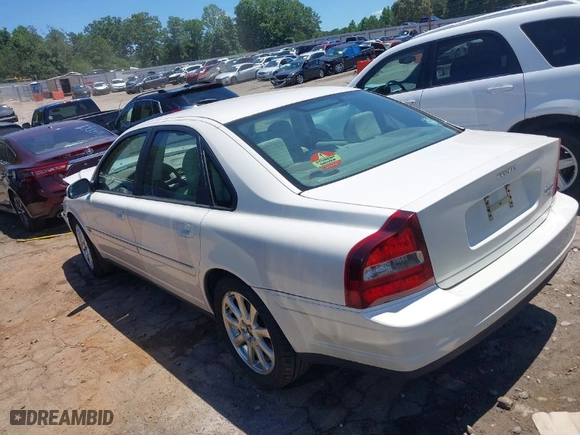 2003 Volvo S80 with VIN YV1TS91Z031304253, listed as a IAAI auction lot 39456223 with 62,592 mi miles. Bid and sale history available at carsss.com. Image 3.