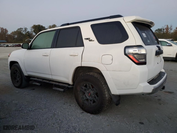 2021 Toyota 4Runner TRD Off Road with VIN JTEPU5JR1M5960994, listed as a Copart auction lot 75590644 with 0 mi miles and Salvage Title. Bid and sale history available at carsss.com. Image 2.