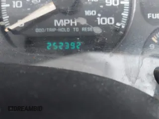 2001 GMC Sonoma SLS 1SG z VIN 1GTCS19W618233257, wystawiony jako IAAI lot #42280417 z przebiegiem 252 392 mil mil oraz . Historia ofert i sprzedaży dostępna na DreamBid. Obrazek 7.