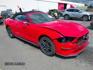 2022 Ford Mustang EcoBoost z VIN 1FATP8UH2N5124679, wystawiony jako IAAI lot #42271957 z przebiegiem 44 470 mil mil oraz . Historia ofert i sprzedaży dostępna na DreamBid. Obrazek 1.