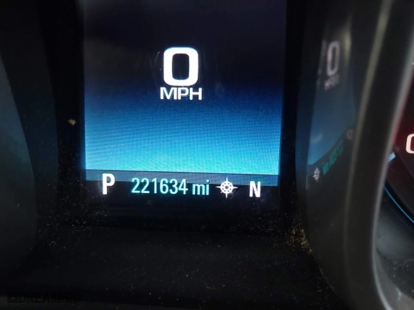 2015 Chevrolet Malibu LTZ with VIN 1G11F5SL6FF292811, listed as a IAAI auction lot 40794937 with 221,634 mi miles. Bid and sale history available at carsss.com. Image 15.