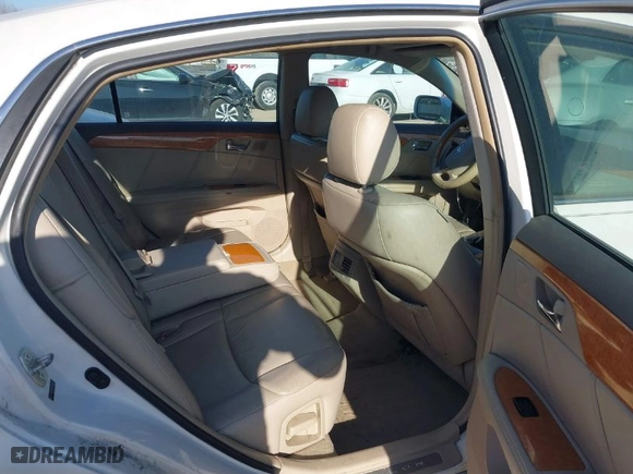 2006 Toyota Avalon XL with VIN 4T1BK36B06U080541, listed as a IAAI auction lot 41785501 with 238,569 mi miles. Bid and sale history available at carsss.com. Image 8.