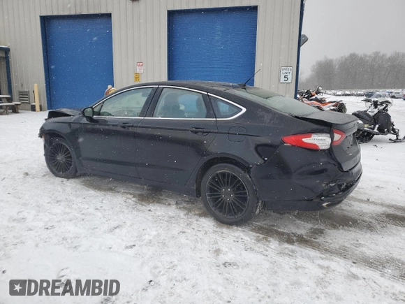 2016 Ford Fusion SE with VIN 3FA6P0T94GR264015, listed as a Copart auction lot 46401445 with 121,188 mi miles and Salvage Title. Bid and sale history available at carsss.com. Image 2.