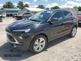 2024 Buick Encore GX Preferred с VIN KL4AMBSL0RB148057, выставлен на аукционе Copart как лот 54967605 с пробегом 14 888 миль миль и Списание • Salvage title. История ставок и продаж доступна на DreamBid. Изображение 1.