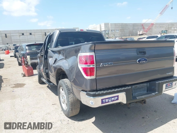 2014 Ford F-150 XL with VIN 1FTMF1CM0EFA43441, listed as a IAAI auction lot 42526218 with 232,421 mi miles and . Bid and sale history available at DreamBid. Image 3.