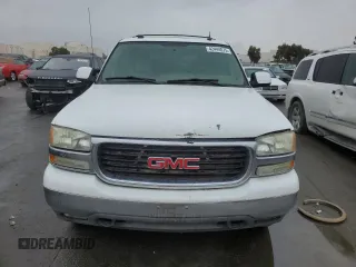 2004 GMC Yukon SLE with VIN 1GKEK13TX4R319195, listed as a Copart auction lot 42444075 with 223,463 mi miles and Clean Title. Bid and sale history available at carsss.com. Image 5.