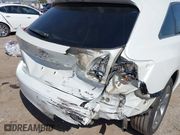 2014 Toyota Venza LE with VIN 4T3ZK3BB0EU064639, listed as a IAAI auction lot 42084025 with 200,406 mi miles and . Bid and sale history available at DreamBid. Image 6.
