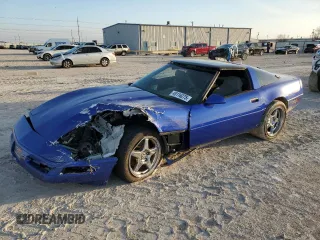 1994 Chevrolet Corvette z VIN 1G1YY22P6R5119228, wystawiony jako Copart lot #45116275 z przebiegiem Nie podano mil oraz Szkoda całkowita • Salvage title. Historia ofert i sprzedaży dostępna na DreamBid. Obrazek 1.