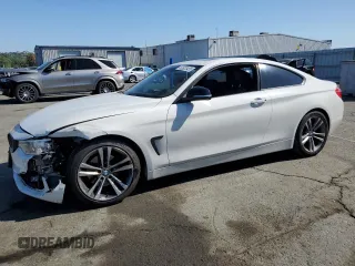 2014 BMW 4 Series 428i z VIN WBA3N3C52EF710526, wystawiony jako Copart lot #53923435 z przebiegiem 93 696 mil mil oraz Szkoda całkowita • Salvage title. Historia ofert i sprzedaży dostępna na DreamBid. Obrazek 1.
