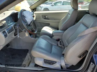 2004 Volvo C70 с VIN YV1NC62D34J060056, выставлен на аукционе Copart как лот 57312265 с пробегом 57 230 миль миль и Списание • Salvage title. История ставок и продаж доступна на DreamBid. Изображение 7.