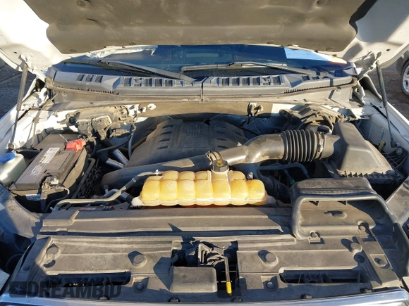 2015 Ford F-150 XLT with VIN 1FTEW1EG2FFB22090, listed as a IAAI auction lot 41269904 with 151,465 mi miles. Bid and sale history available at carsss.com. Image 10.