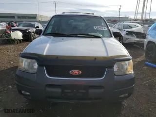 2002 Ford Escape Limited with VIN 1FMCU04172KB15489, listed as a Copart auction lot 83844824 with 286,595 mi miles and Salvage Title. Bid and sale history available at carsss.com. Image 5.