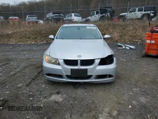 2008 BMW 3 Series 328i with VIN WBAVA37538NL50420, listed as a Copart auction lot 51566755 with 153,561 mi miles and Salvage Title. Bid and sale history available at DreamBid. Image 5.