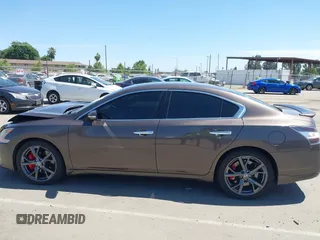 2013 Nissan Maxima S с VIN 1N4AA5AP0DC847265, выставлен на аукционе IAAI как лот 42279613 с пробегом 128 765 миль миль и . История ставок и продаж доступна на DreamBid. Изображение 14.