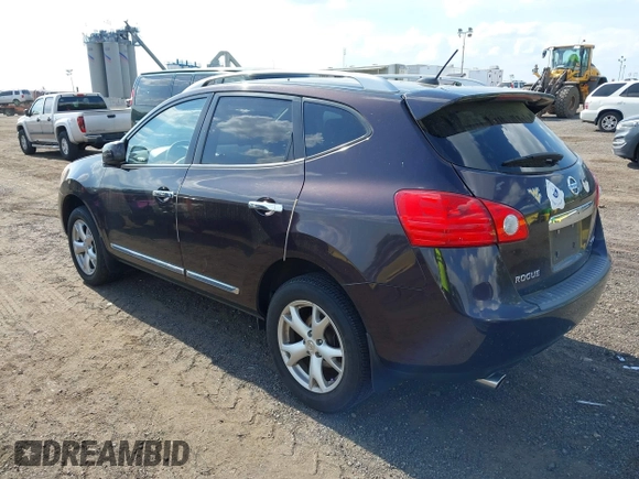 2011 Nissan Rogue S z VIN JN8AS5MV3BW299702, wystawiony jako IAAI lot #42182930 z przebiegiem 116 331 mil mil oraz . Historia ofert i sprzedaży dostępna na DreamBid. Obrazek 3.