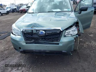 2015 Subaru Forester 2.5i with VIN JF2SJABC7FH562170, listed as a IAAI auction lot 41988892 with 33,898 mi miles. Bid and sale history available at carsss.com. Image 6.
