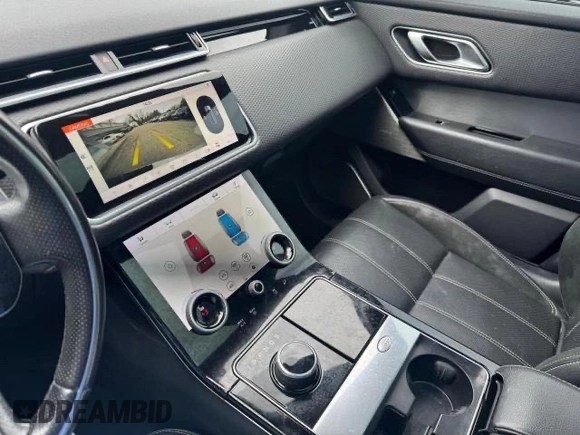 2018 Land Rover Range Rover Velar R-Dynamic SE with VIN SALYL2RV0JA718527, listed as a Copart auction lot 53633145 with 113,882 mi miles and Clean title. Bid and sale history available at DreamBid. Image 10.